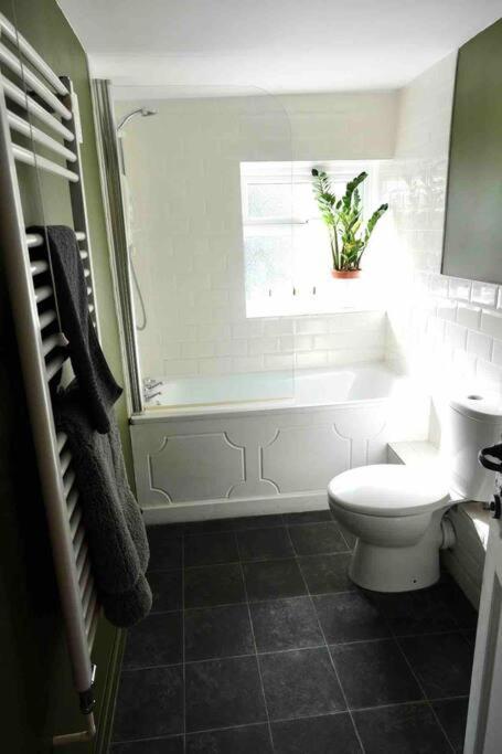 Regency Cottage 10 Minutes From Bath City Centre Exterior foto